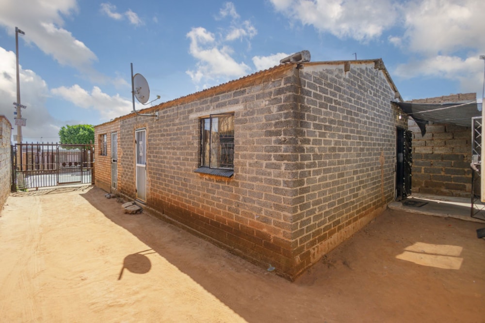 House for sale in Tembisa - KTP1719453