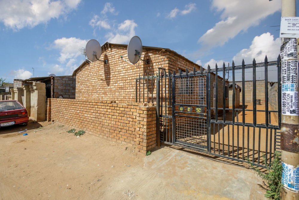House for sale in Tembisa - KTP1719453