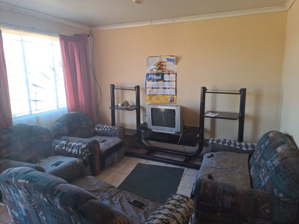 House sold in Thabong - 1WM1624090 House sold in Thabong - 1WM1624090