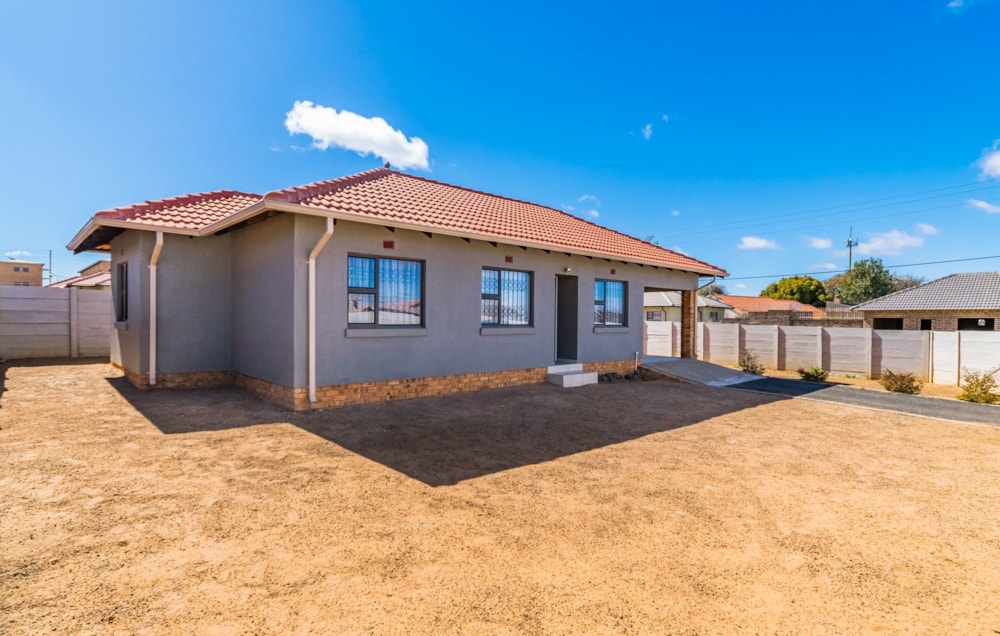 House for sale in Azaadville - 1KR1691574