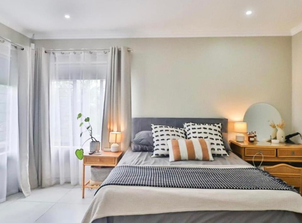 House for sale in Stonehenge - 1NS1623917