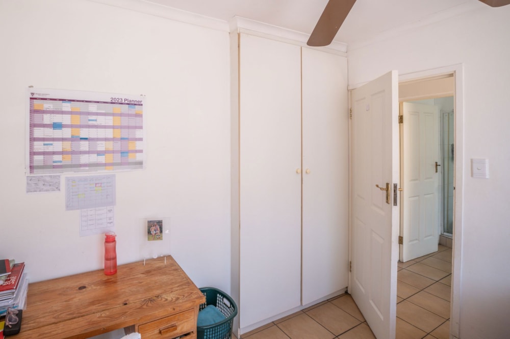 Apartment sold in Grahamstown Central (Makhanda Central)  - 1GC1627648