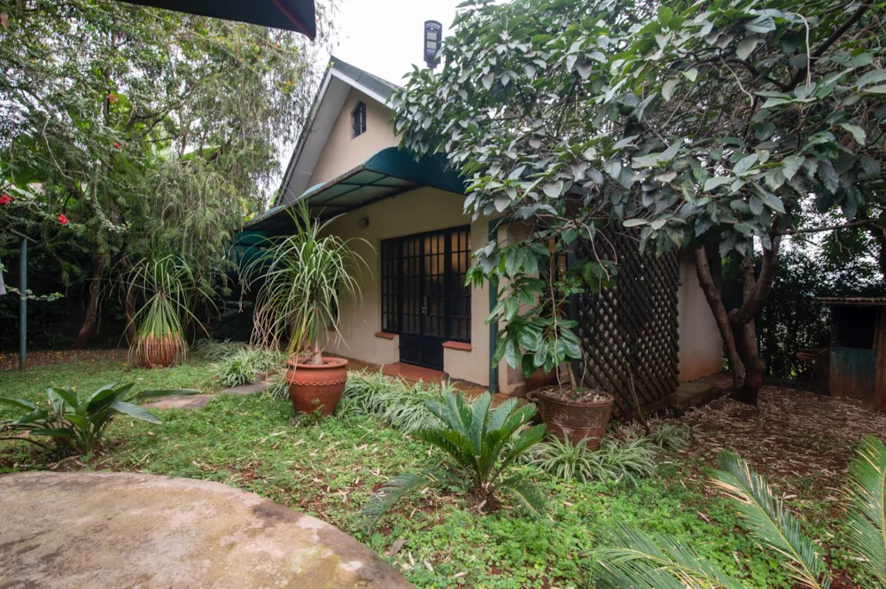 Cottage let in Runda , Kenya - 3KE1733834 Cottage let in Runda , Kenya - 3KE1733834