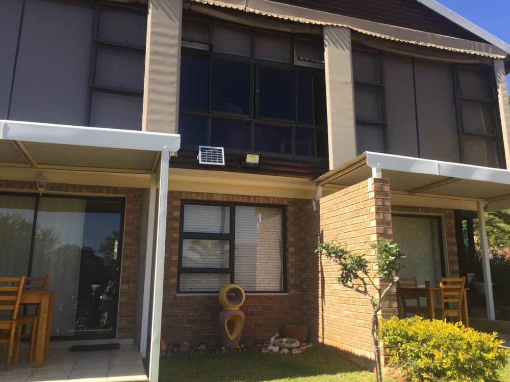 Double-storey house sold in Ohrigstad - 1LY1624366 Double-storey house sold in Ohrigstad - 1LY1624366