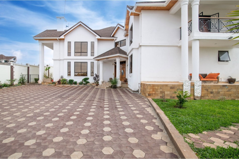 House for sale in Thika Road, Kenya - 3KE1738852