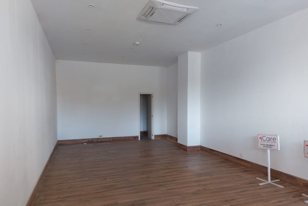 Commercial business let in Maputo , Mozambique - 3MQ1688354