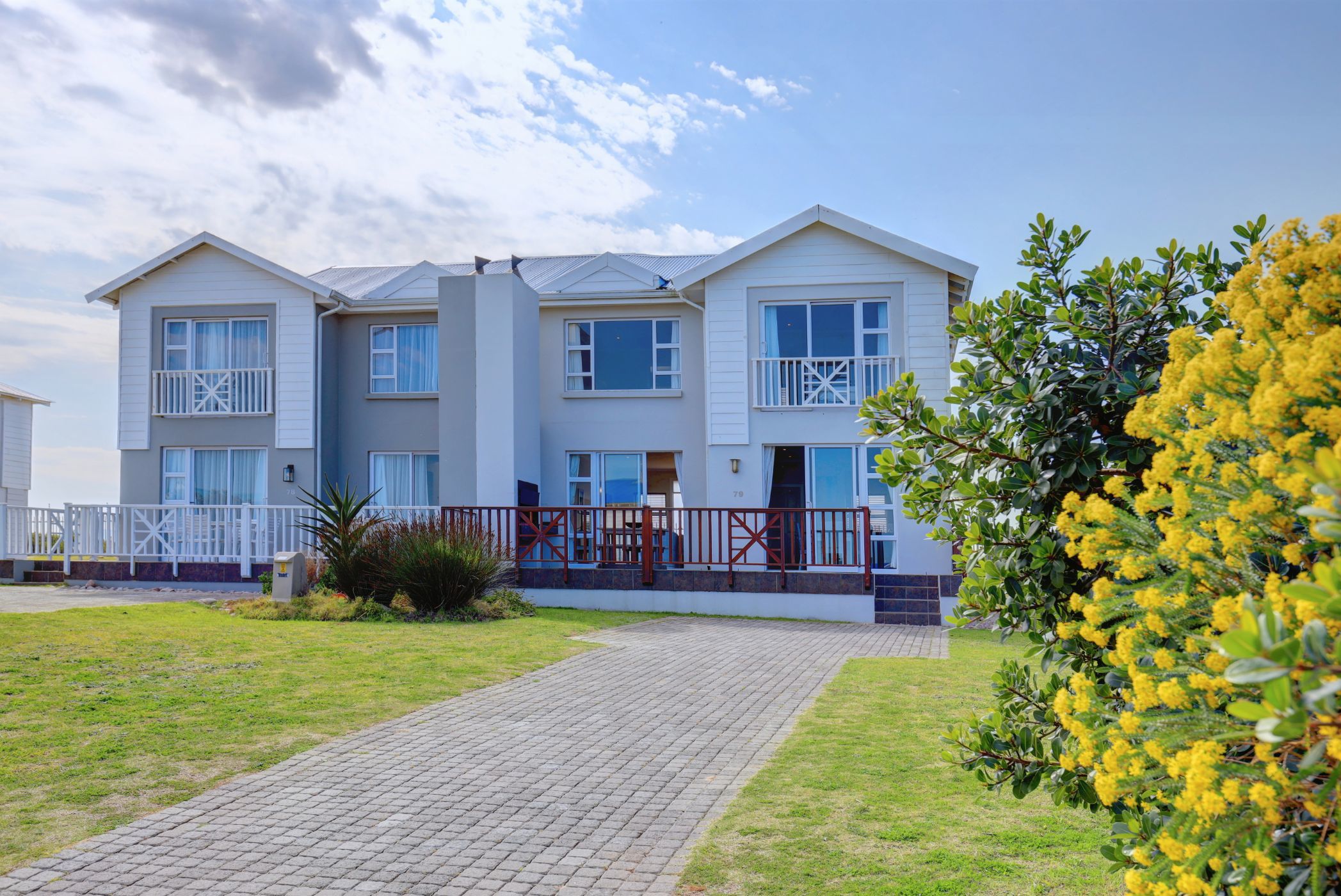 House let in Pinnacle Point Golf Estate - 1MB1687500