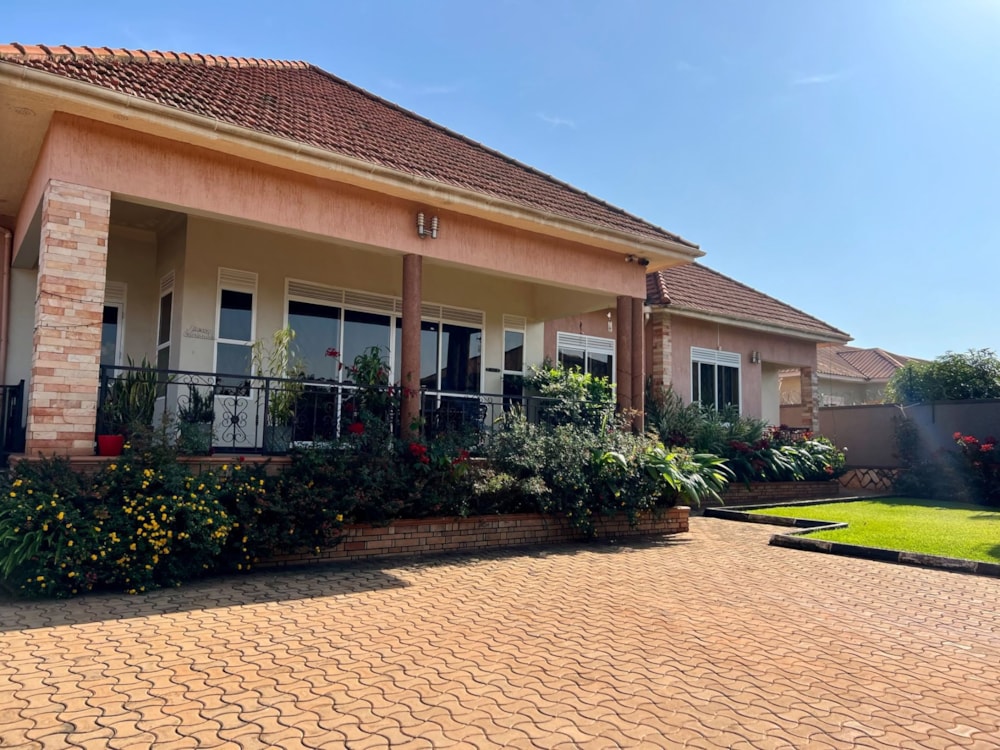 Bungalow for sale in Naalya, Uganda - 3UG1626306 Bungalow for sale in Naalya, Uganda - 3UG1626306