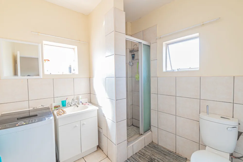 Apartment sold in Hillcrest, Pretoria - PT1718971