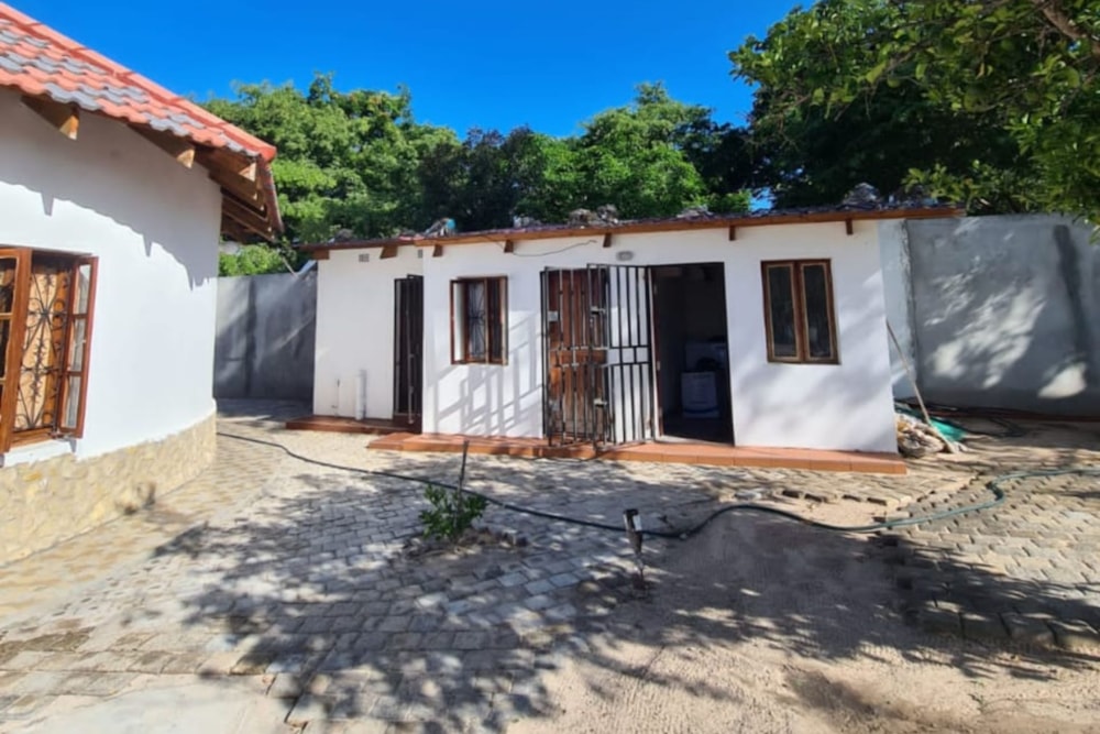 Cottage for sale in Vilanculos, Mozambique - 3MQ1626236