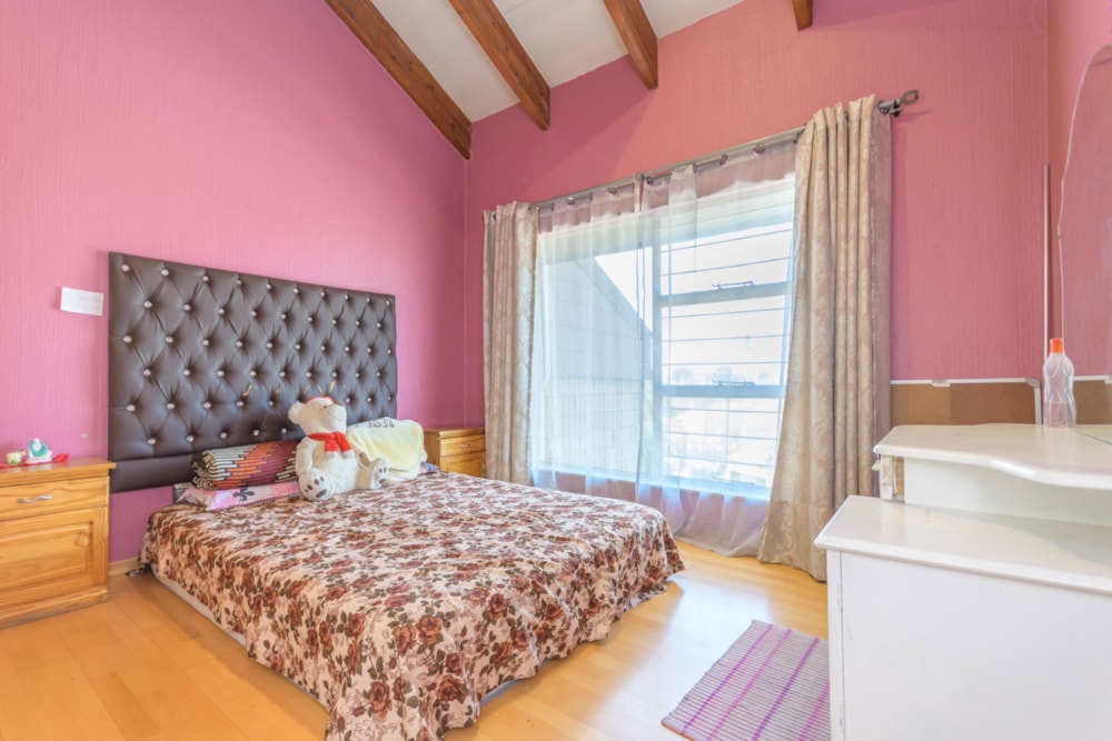 Apartment for sale in Windsor East - RAN1626457 Apartment for sale in Windsor East - RAN1626457