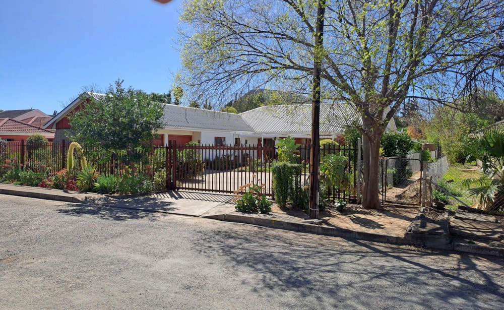 House for sale in Graaff-Reinet - 1KK1626573