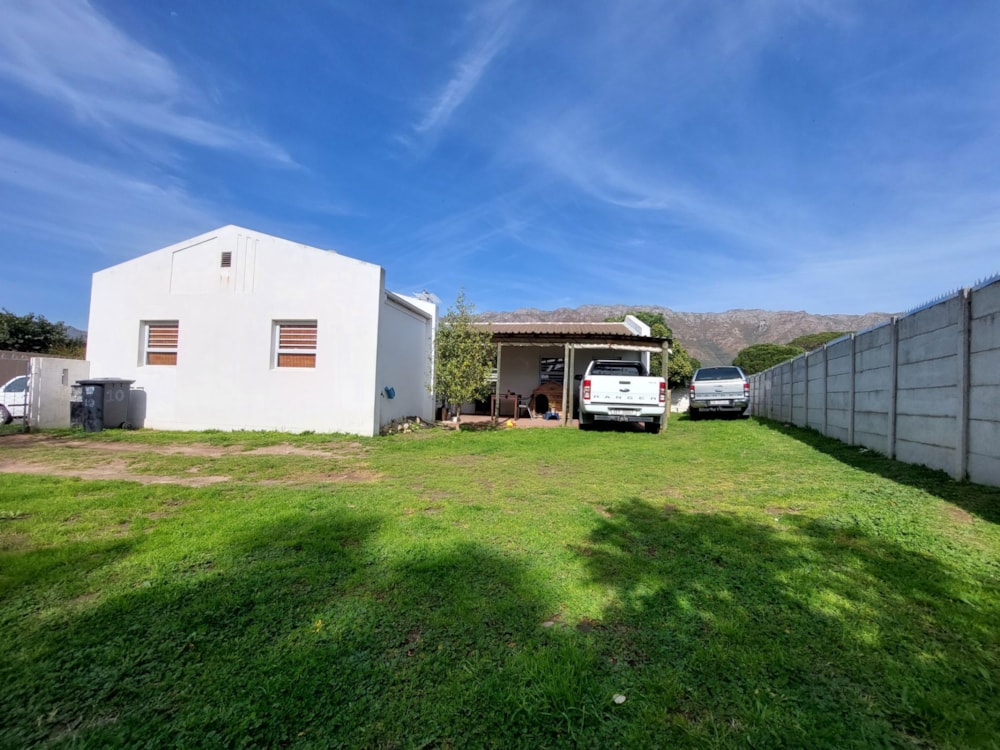 House let in Gordons Bay - SWL1712677 House let in Gordons Bay - SWL1712677