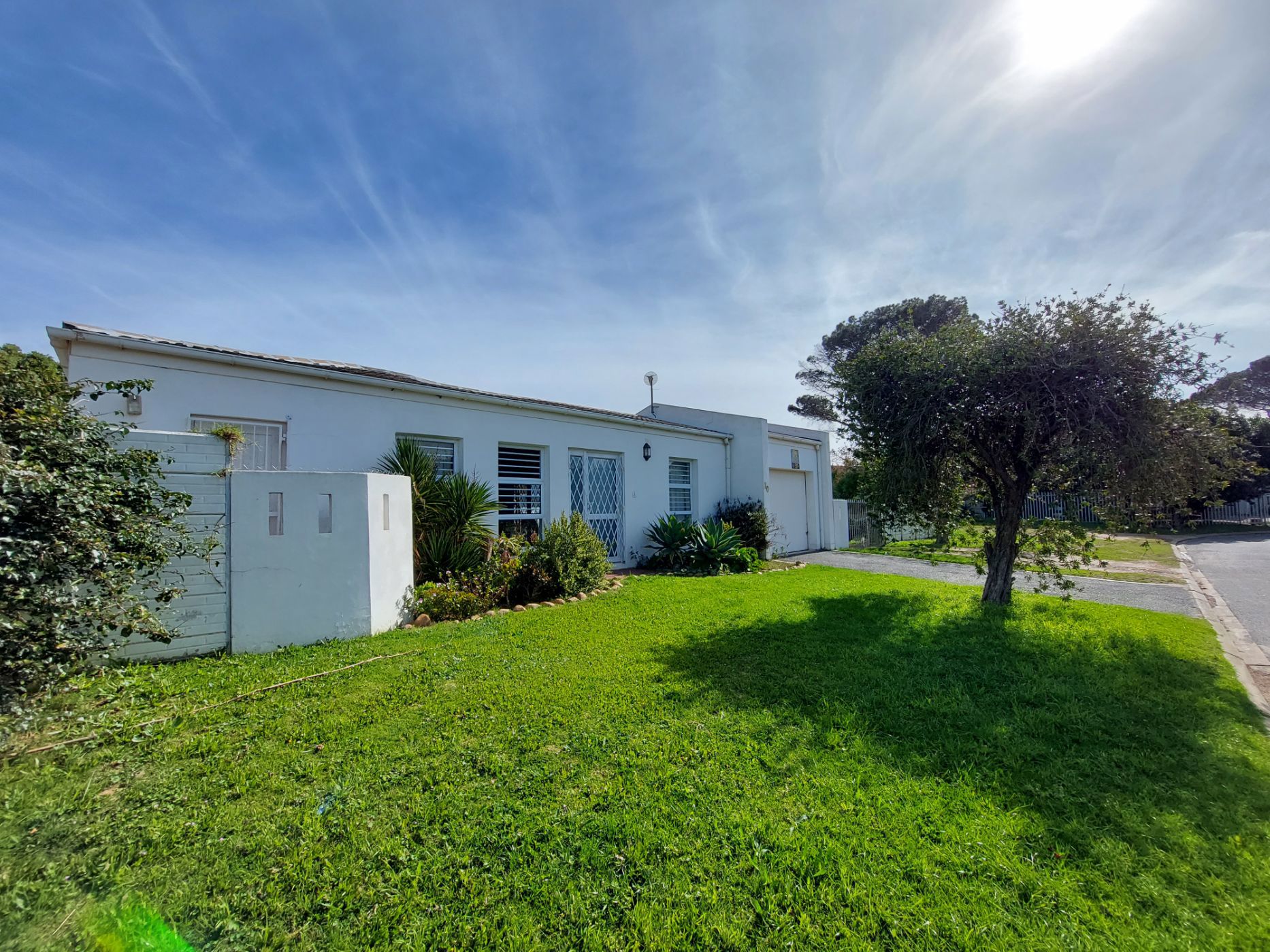 House let in Gordons Bay - SWL1712677