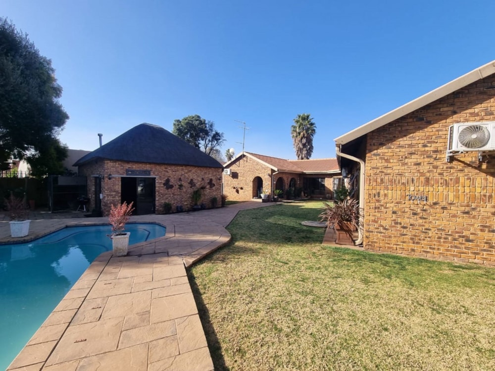 House for sale in Presidents Dam - 1SP1627535