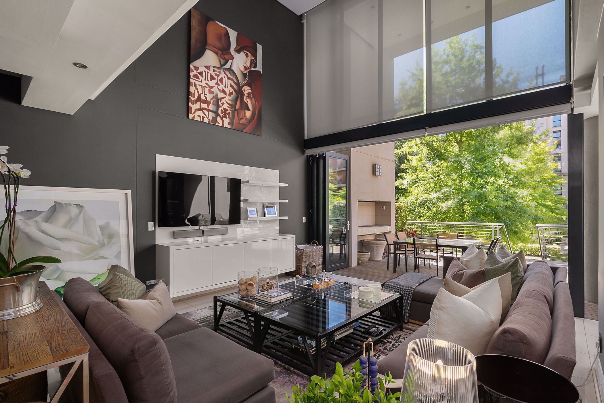 Apartment to rent in Melrose Arch - JBL1660639