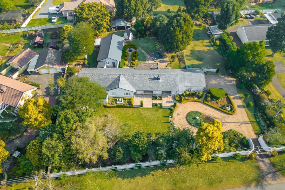 Cottage let in Hillcrest Park - 1KF1679439 Cottage let in Hillcrest Park - 1KF1679439