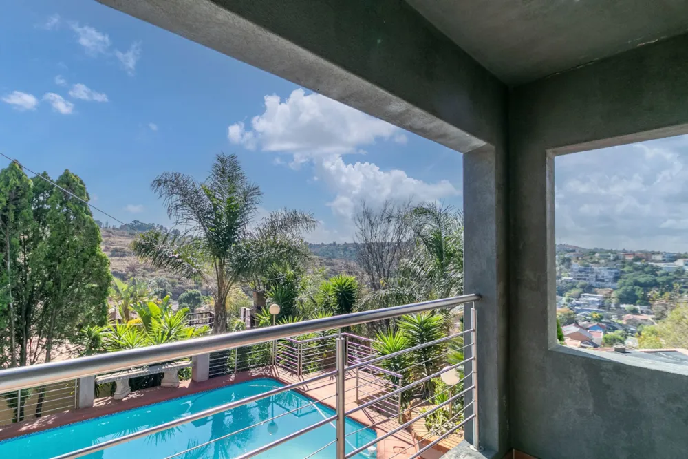 House for sale in Oakdene, Johannesburg - 1GV1646599