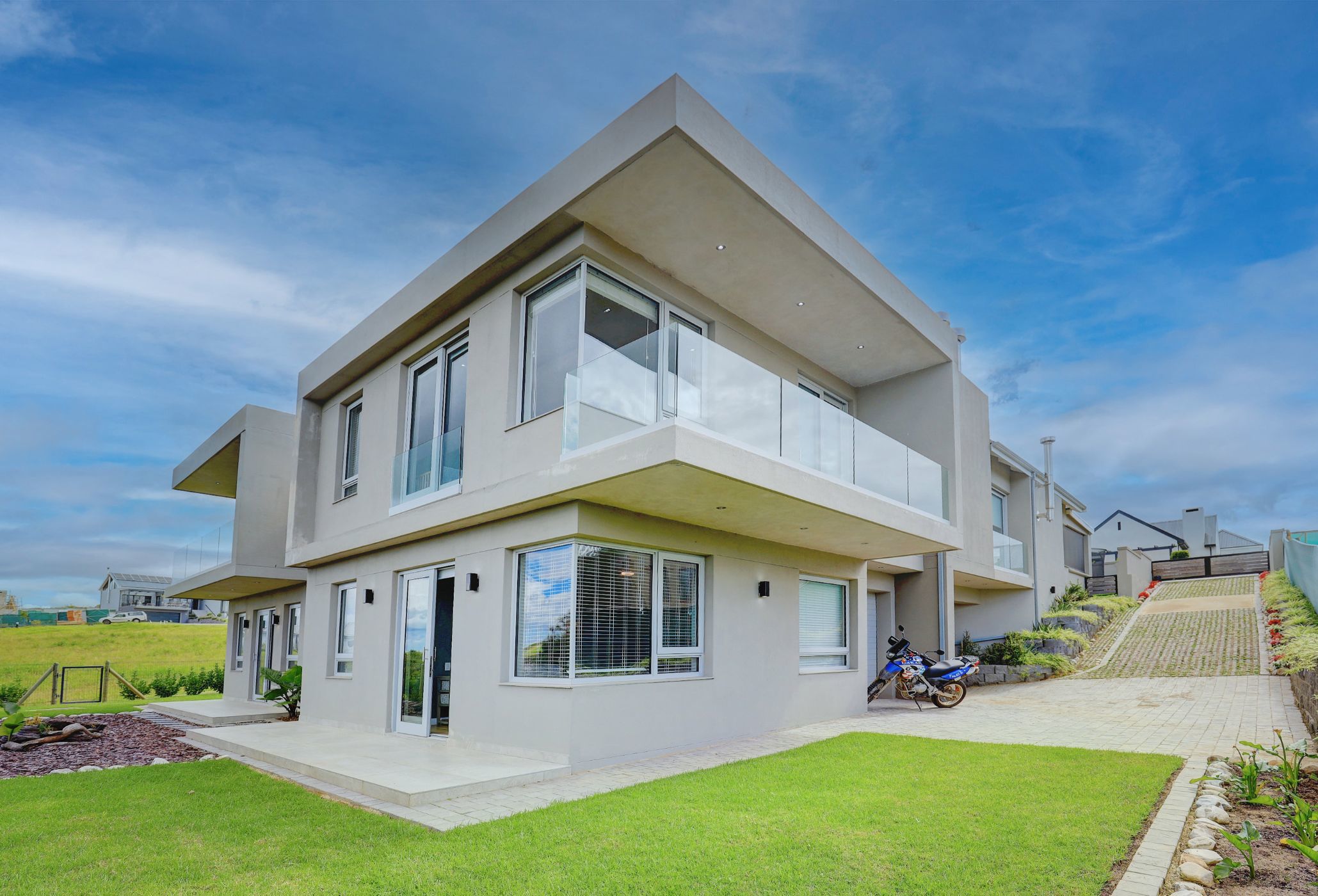 Double-storey house to rent in Kingswood Golf Estate - GEO1733947