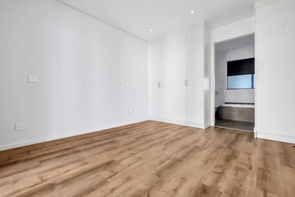 Multi-storey apartment to rent in Steyn City - 1SY1734902