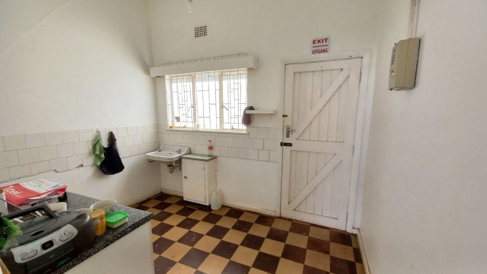 Commercial flats sold in Heidelberg, Garden Route - 1SR1627643 Commercial flats sold in Heidelberg, Garden Route - 1SR1627643