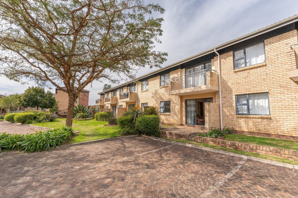 Apartment sold in Grahamstown Central (Makhanda Central) - 1GC1624442 Apartment sold in Grahamstown Central (Makhanda Central) - 1GC1624442