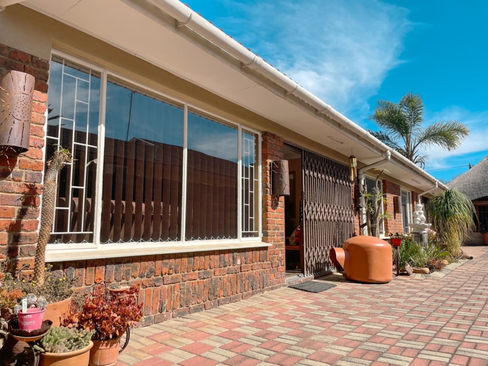 House for sale in Hutten Heights - 1NW1609700 House for sale in Hutten Heights - 1NW1609700