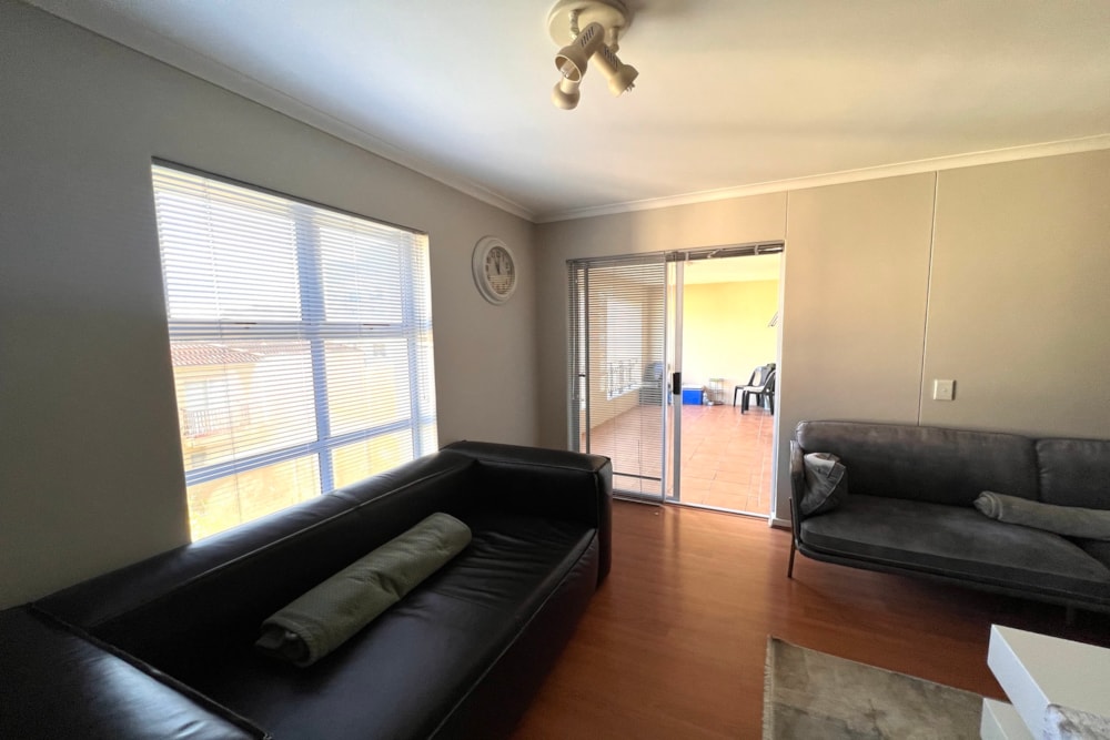 Apartment let in Century City - 1TV1703920