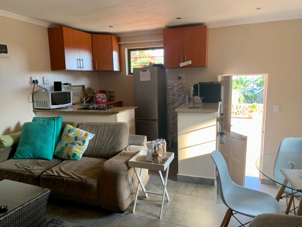 Cottage to rent in Durban North - 1ND1734912