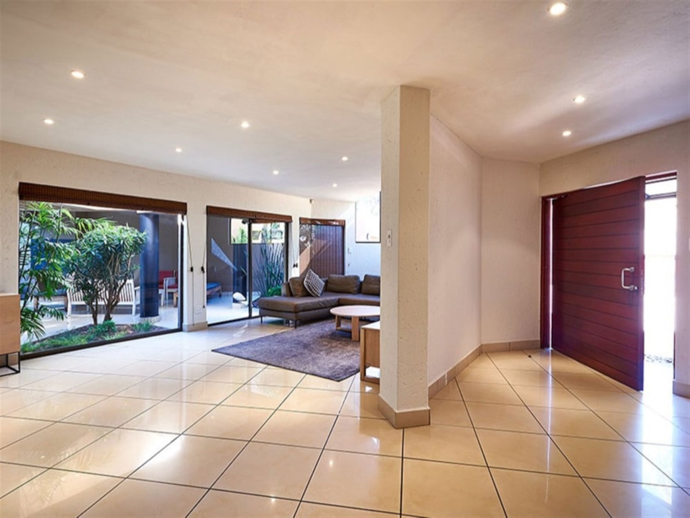 Double-storey cluster for sale in Sandown, Sandton - HP1719580 Double-storey cluster for sale in Sandown, Sandton - HP1719580