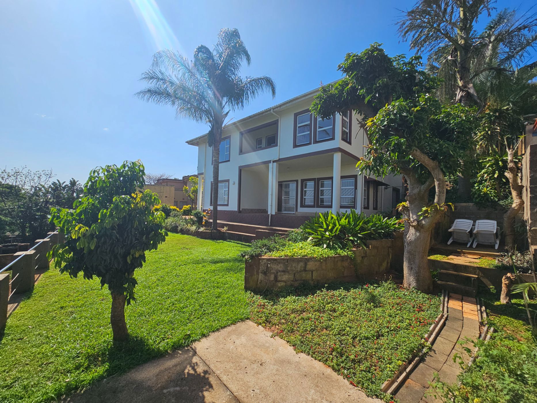 Double-storey house for sale in La Mercy - 1ND1629281