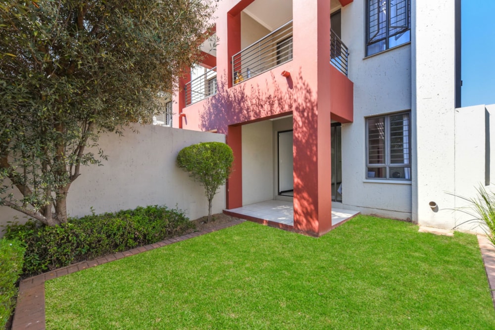 Apartment sold in Lonehill - FW1630525 Apartment sold in Lonehill - FW1630525