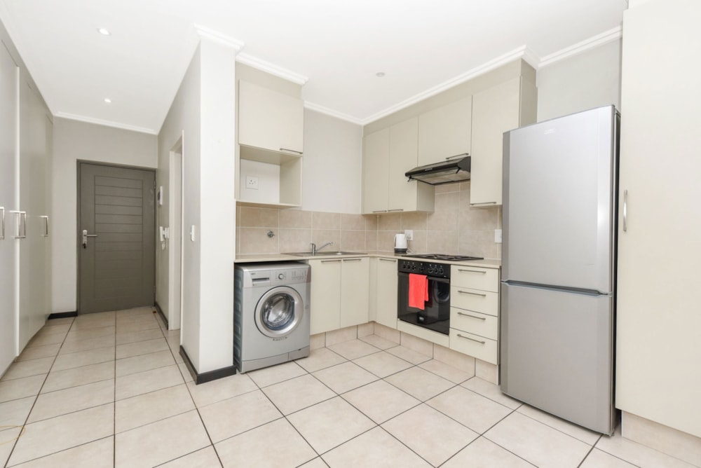 Apartment sold in Lonehill - FW1630525 Apartment sold in Lonehill - FW1630525