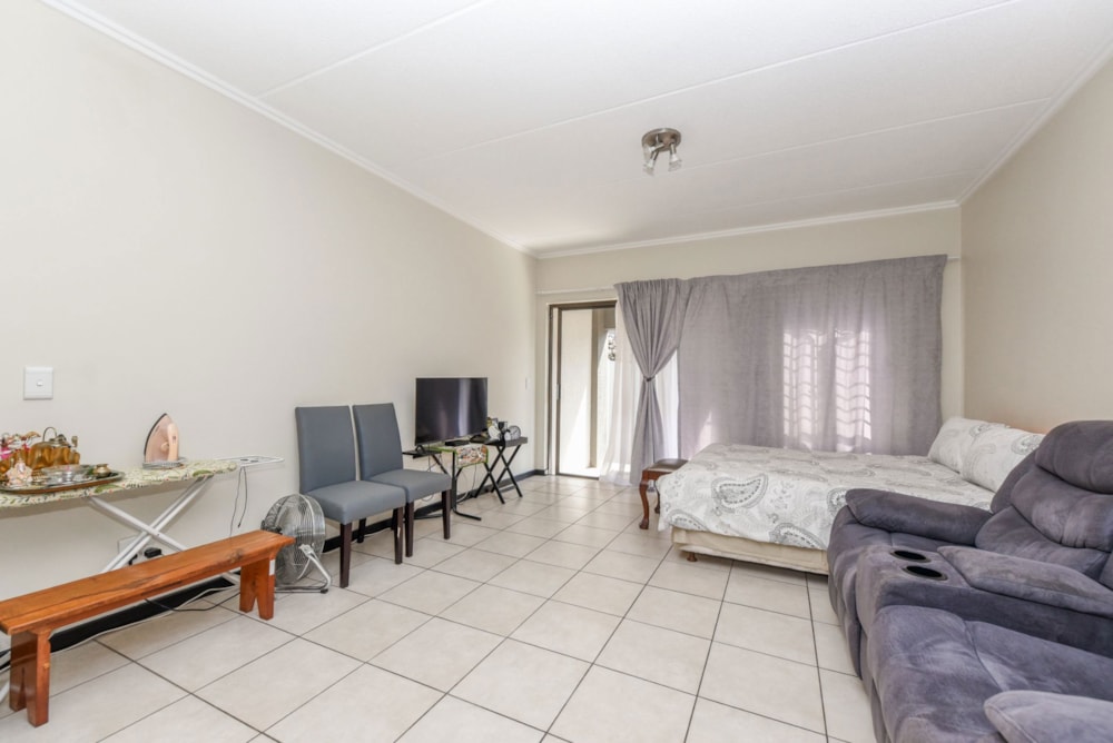 Apartment sold in Lonehill - FW1630496 Apartment sold in Lonehill - FW1630496