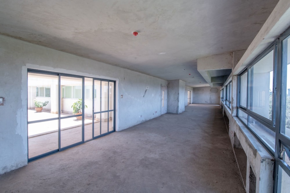 Commercial retail property to rent in Parklands, Kenya - 3KE1508156 Commercial retail property to rent in Parklands, Kenya - 3KE1508156