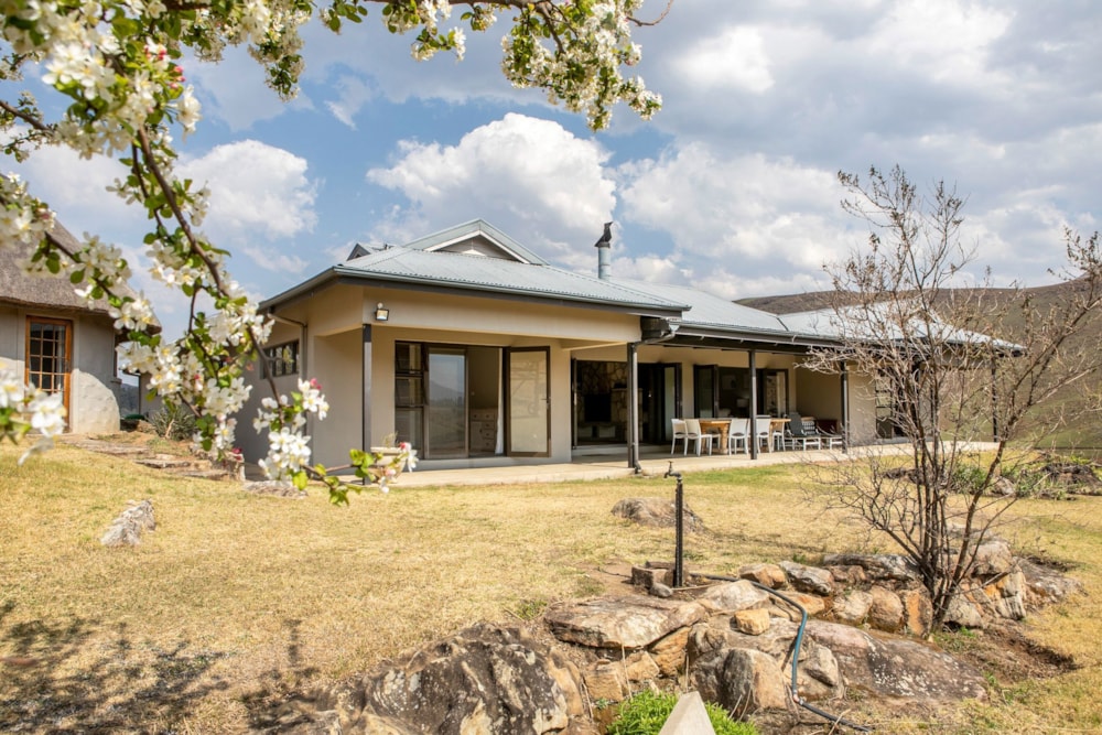 Smallholding sold in Underberg - 1UB1627220