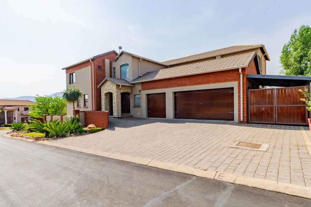 House for sale in Xanadu - 1HR1633745