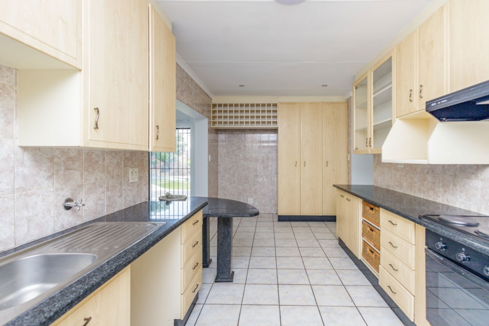 House sold in Van Riebeeck Park, Kempton Park - KTP1631876 House sold in Van Riebeeck Park, Kempton Park - KTP1631876