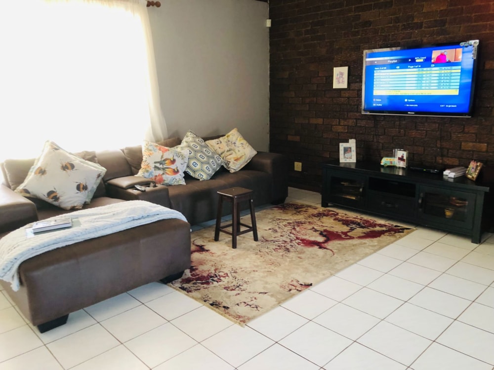 House for sale in Birchleigh North - KTP1628734 House for sale in Birchleigh North - KTP1628734