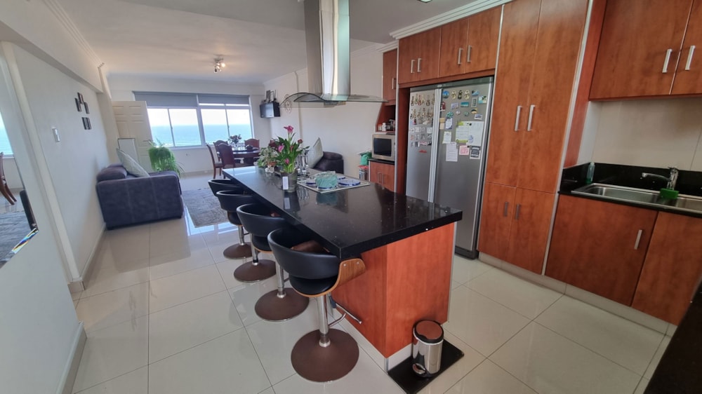 Apartment for sale in North Beach Durban - 1DA1628894 Apartment for sale in North Beach Durban - 1DA1628894