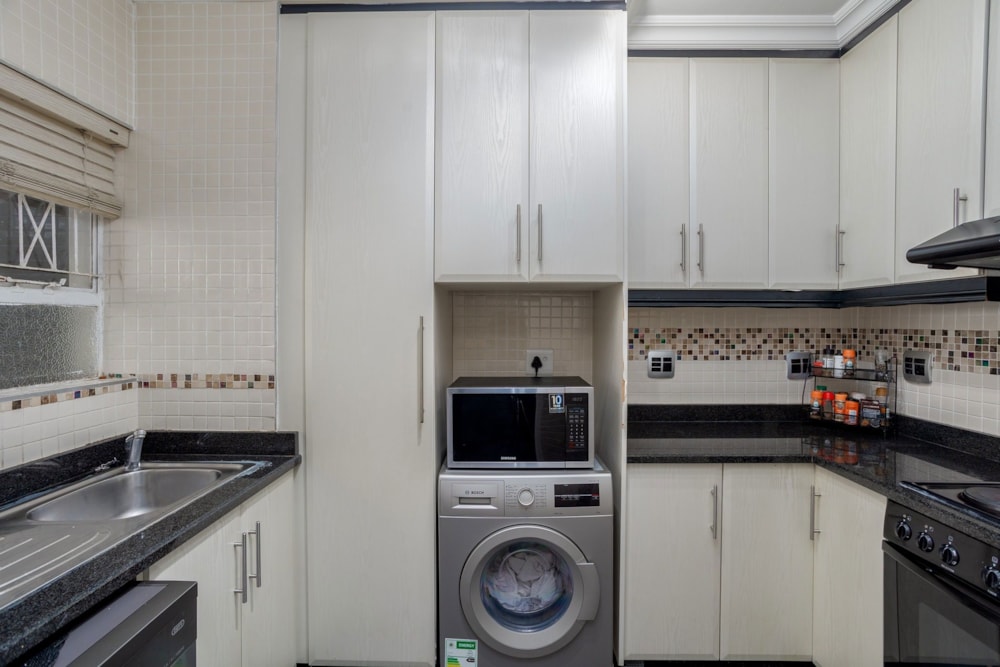 Apartment for sale in North Beach Durban - 1DA1630019 Apartment for sale in North Beach Durban - 1DA1630019