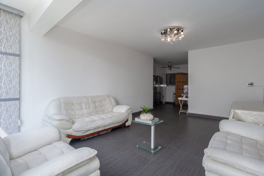 Apartment for sale in North Beach Durban - 1DA1630019 Apartment for sale in North Beach Durban - 1DA1630019