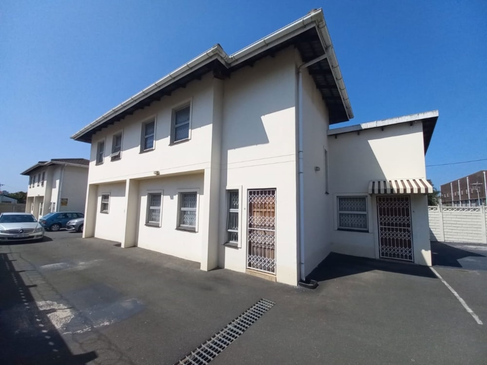 Security complex home for sale in Glenwood, Durban - 1DA1630988 Security complex home for sale in Glenwood, Durban - 1DA1630988