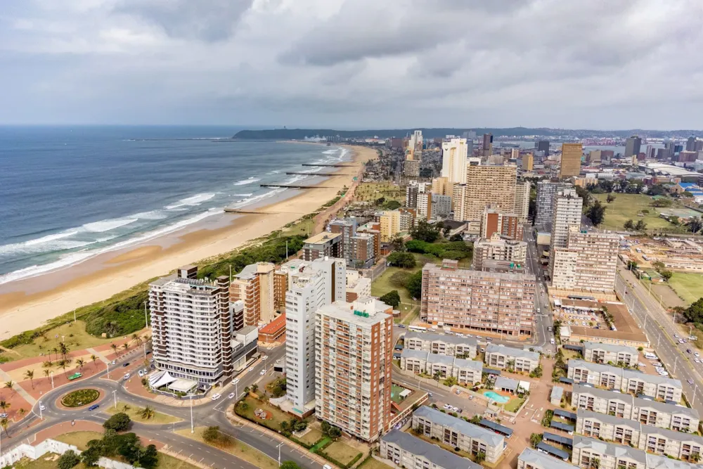 Apartment for sale in North Beach Durban - 1DA1627499 Apartment for sale in North Beach Durban - 1DA1627499