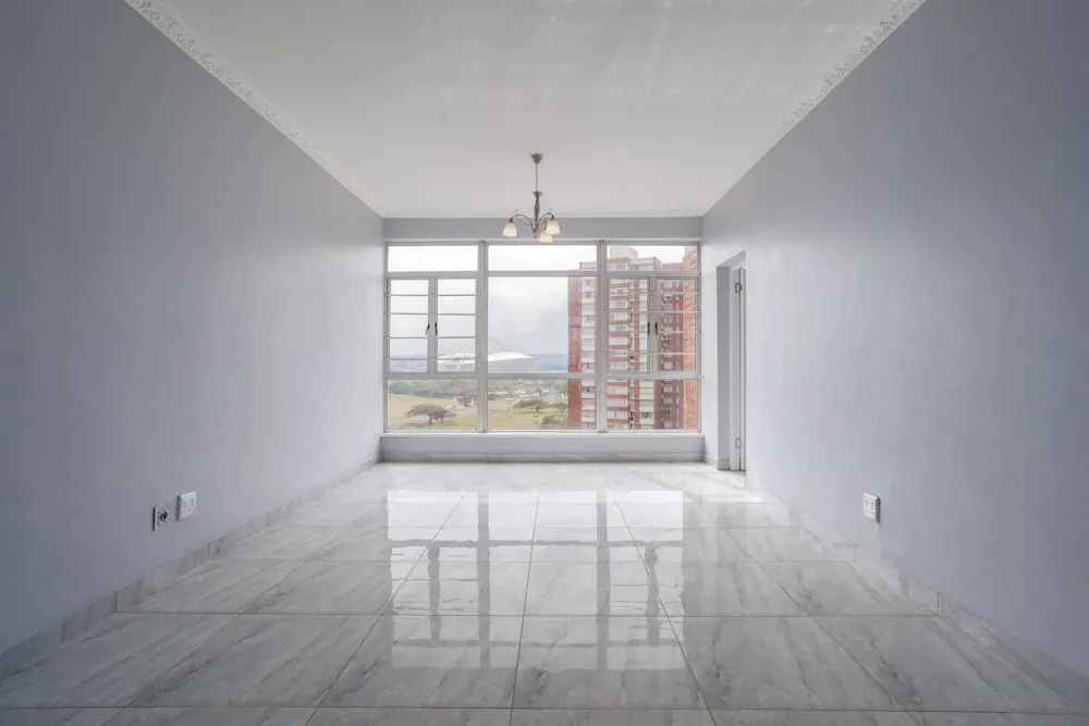 Apartment for sale in North Beach Durban - 1DA1627499 Apartment for sale in North Beach Durban - 1DA1627499