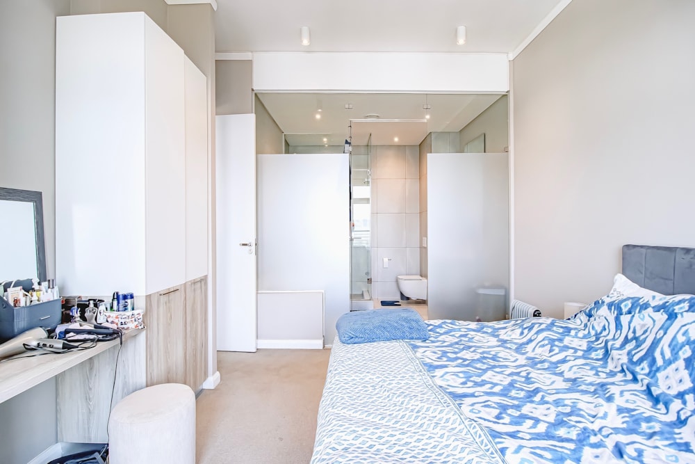 Apartment for sale in Menlyn - PT1562299