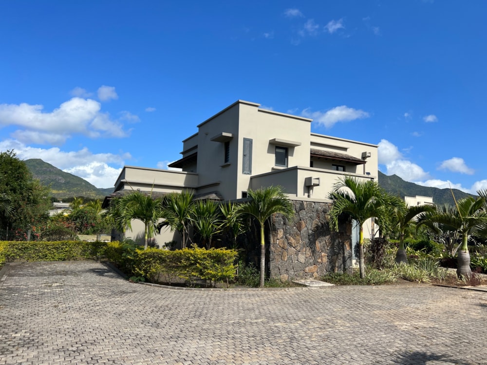House for sale in Tamarin, Mauritius - MUR1588870