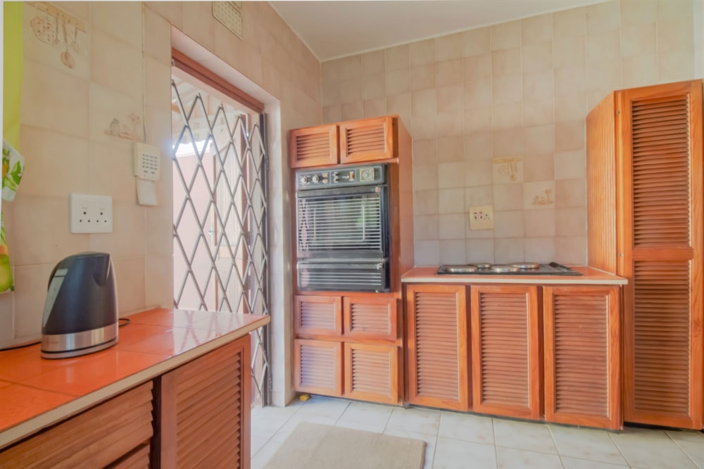 House for sale in Port Edward - 1PD1622239 House for sale in Port Edward - 1PD1622239