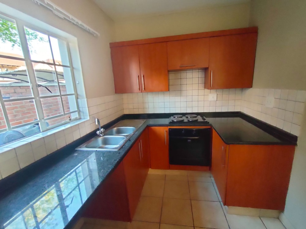 Townhouse let in Bendor Park - 1PS1720344 Townhouse let in Bendor Park - 1PS1720344