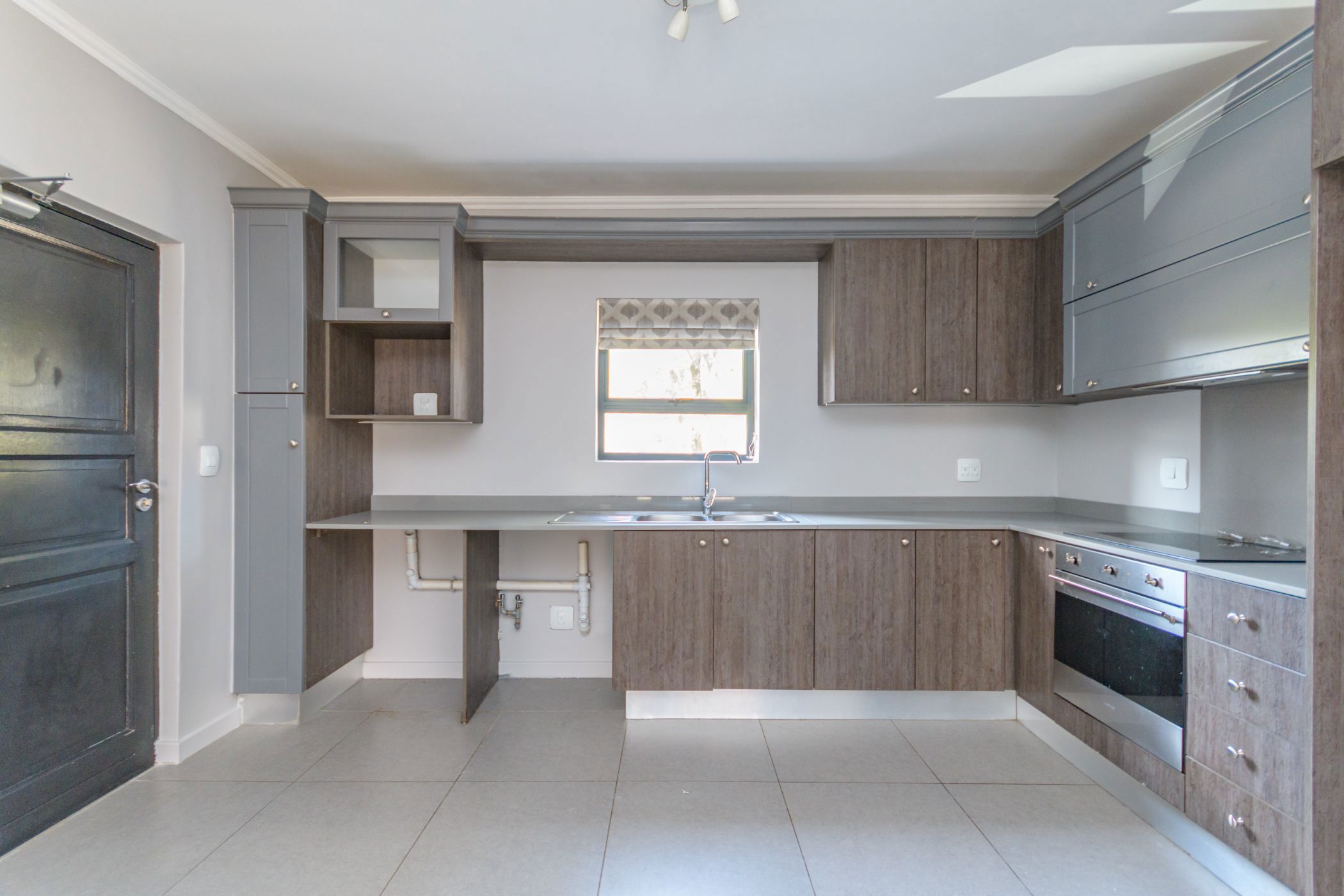 Apartment to rent in Bryanston - JBL1746237